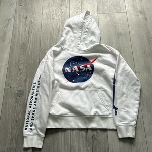GAP NASA sweatshirt